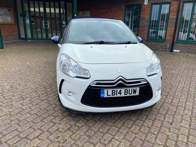White Used 2014 Citroën DS3 Hatchback | £2,995 (Fair price) - Image 1/4