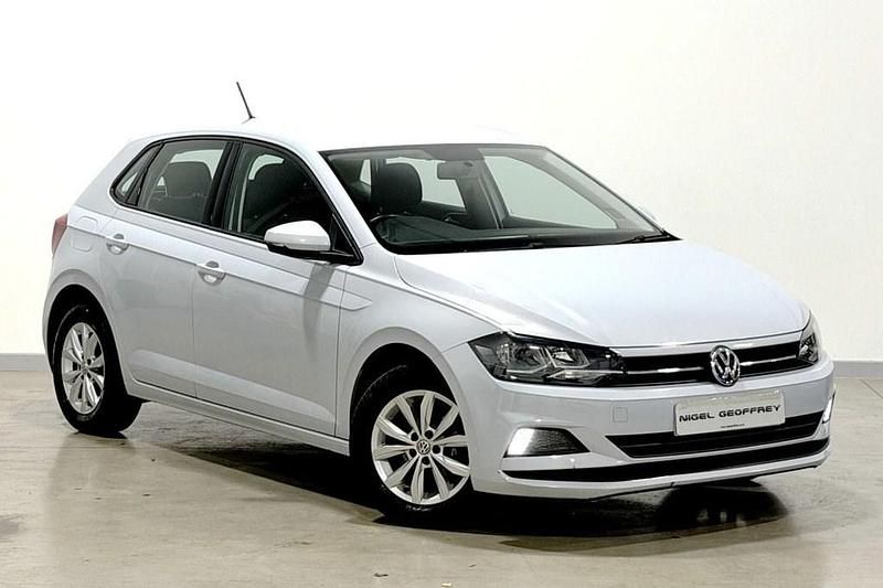 Silver Used 2018 VW Polo SE Hatchback | £9,250 (Fair price) - Image 1/3