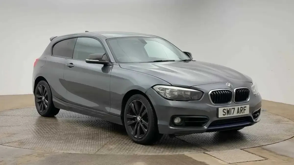 Used BMW 118 Sport Line 150 HP (110 kW) 2017 Hatchback
