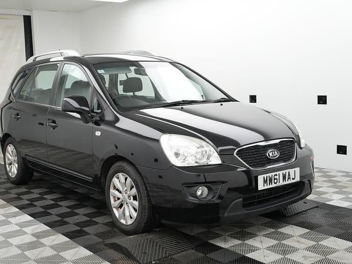 Used Kia Carens 127 HP (93 kW) 2012 Black MPV