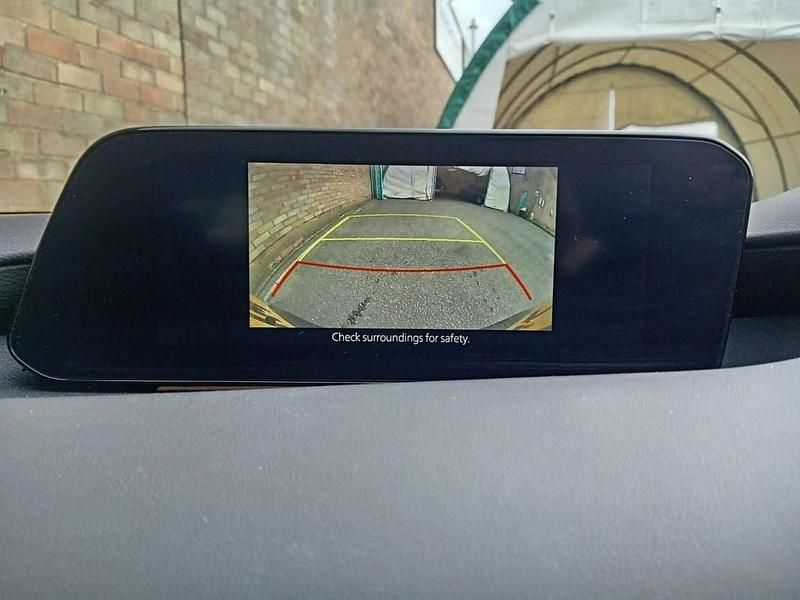 Used Mazda 3 122 HP (89 kW) 2021 White Hatchback