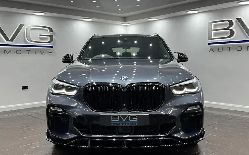 Usado BMW X5 M Sport 265 HP (194 kW) 2019 Cinzento SUV