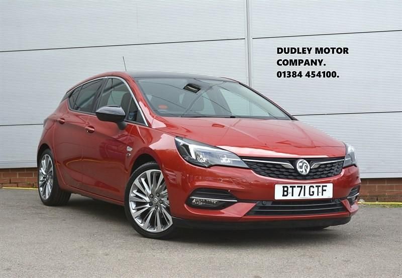 Used Vauxhall Astra Edition 145 HP (106 kW) 2021 Red Hatchback