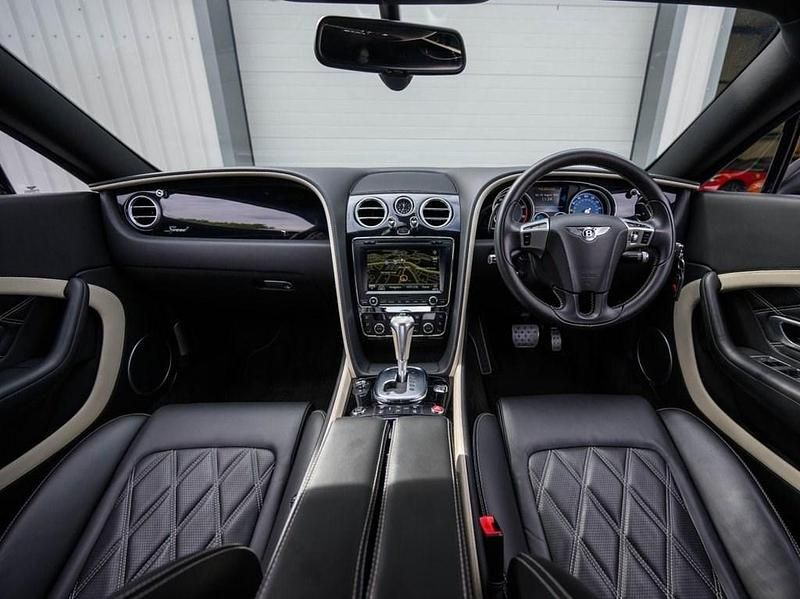 Used Bentley Continental 625 HP (459 kW) 2015 Black Coupe