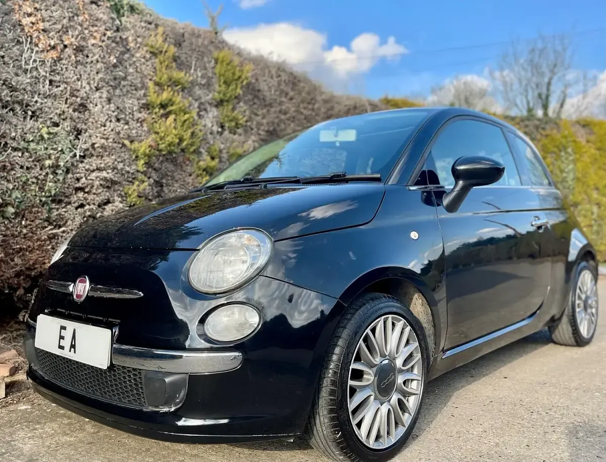 Used Fiat 500 69 HP (50 kW) 2015 Black Hatchback