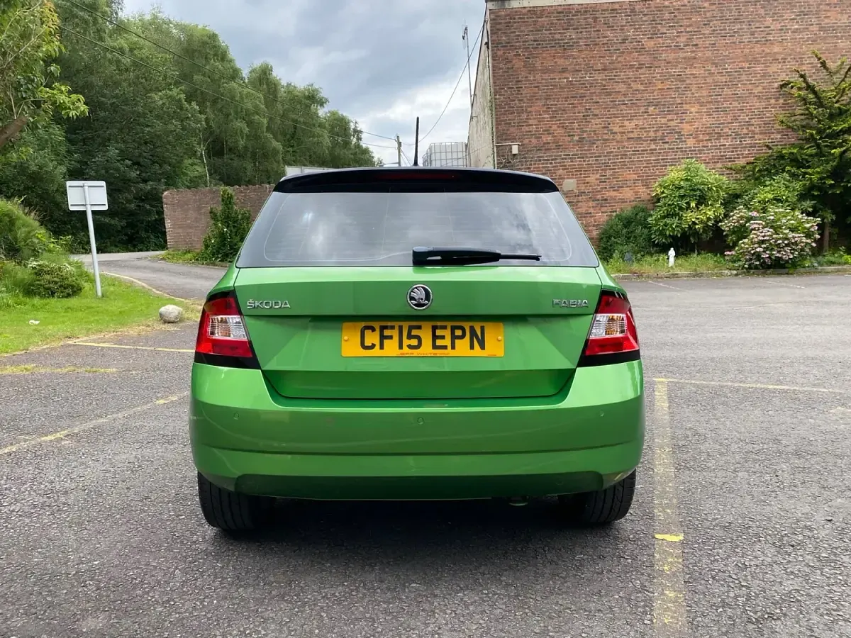 Used Skoda Fabia SE L 105 HP (77 kW) 2015 Green Hatchback