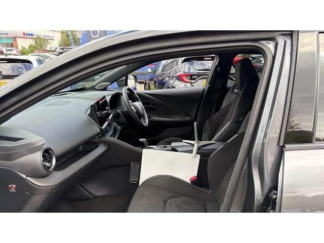 Used Toyota C-HR Sport 197 HP (144 kW) 2024 Grey SUV