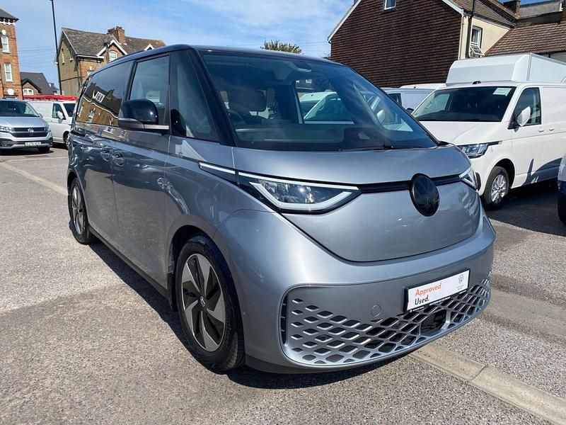 Usado VW ID. Buzz Pro 150 kW (204 HP) 2022 Prateado Monovolume