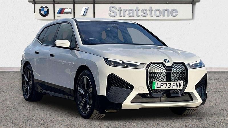 Used BMW iX M Sport 236 kW (322 HP) 2023 White SUV