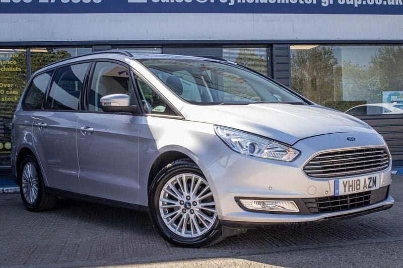Usado Ford Galaxy Zetec 150 HP (110 kW) 2018 Prateado Monovolume