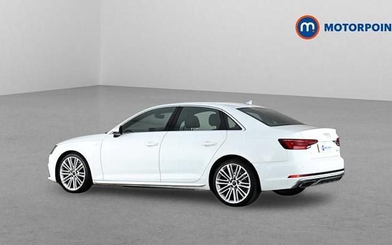 Used Audi A4 S-Line 190 HP (139 kW) 2019 White Sedan