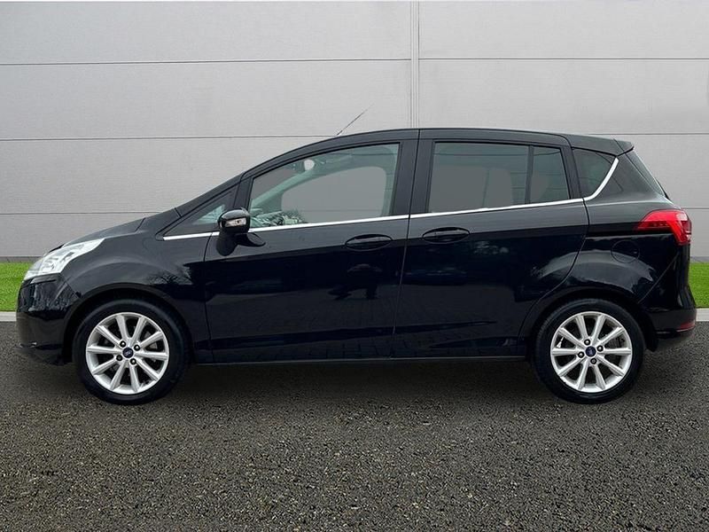 Used Ford B-MAX Titanium 100 HP (73 kW) 2018 Black MPV