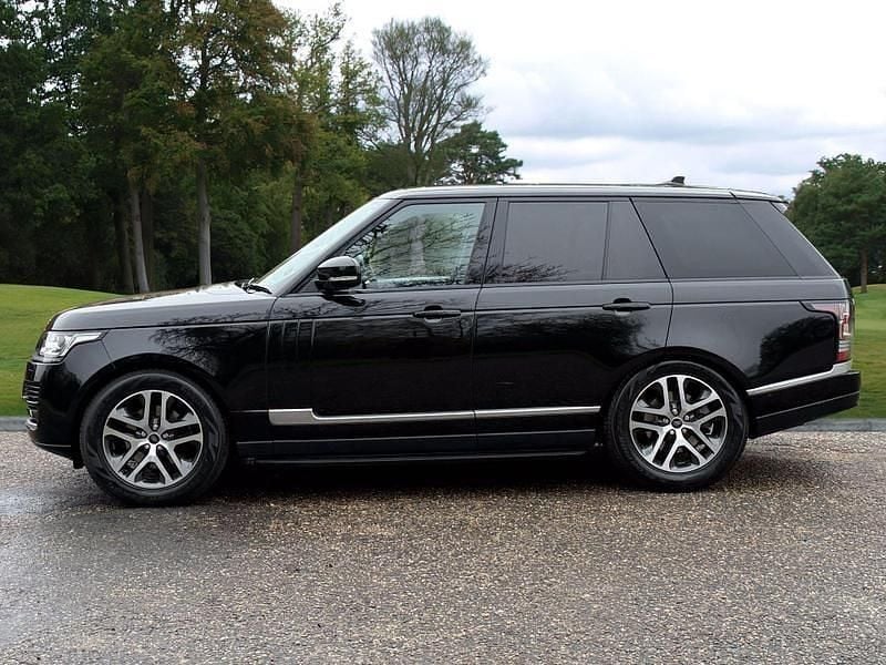 Używany Land Rover Range Rover S 306 KM (225 kW) 2016 Czarny SUV