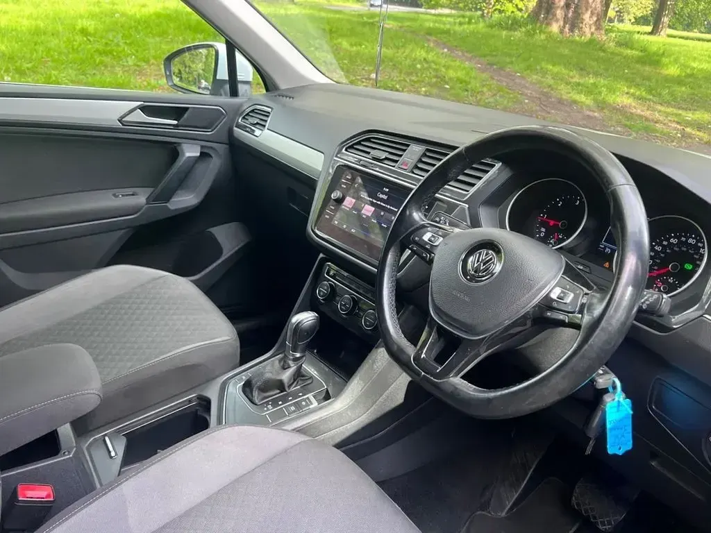 Used VW Tiguan SE 150 HP (110 kW) 2017 White SUV