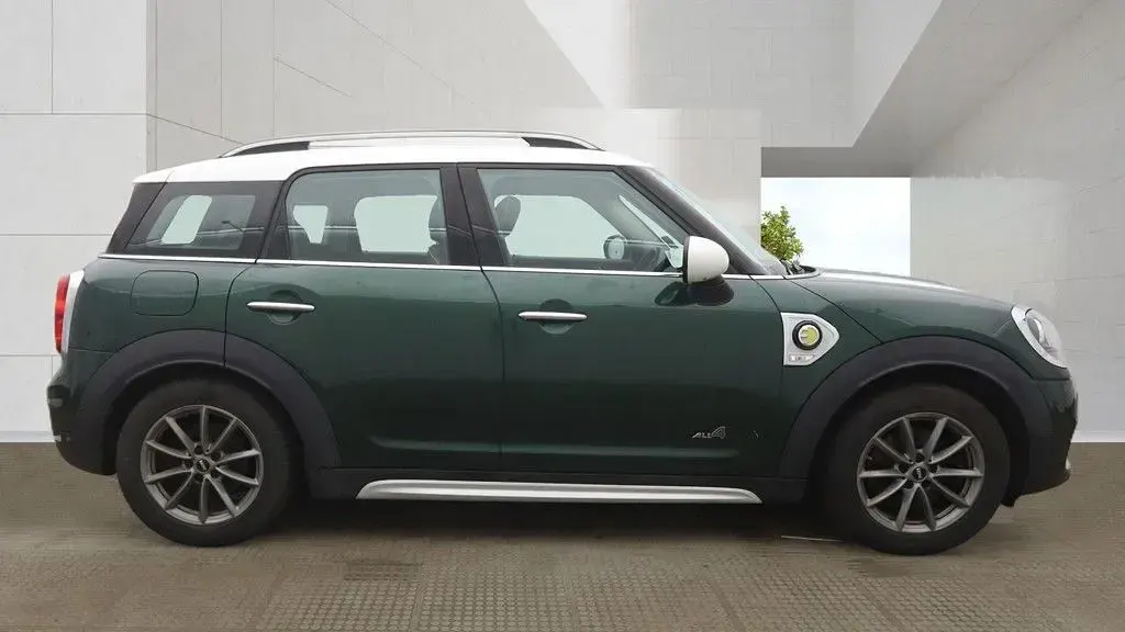 Used Mini Cooper Countryman 224 HP (164 kW) 2018 Green SUV