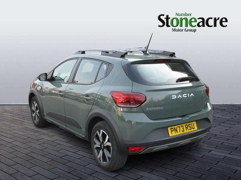 Used Dacia Sandero Journey 91 HP (66 kW) 2023 Green SUV