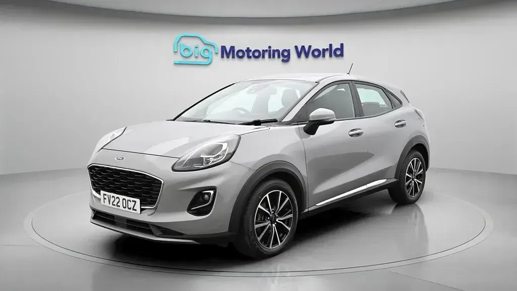 Gebraucht Ford Puma Titanium 125 PS (91 kW) 2022 Silber SUV