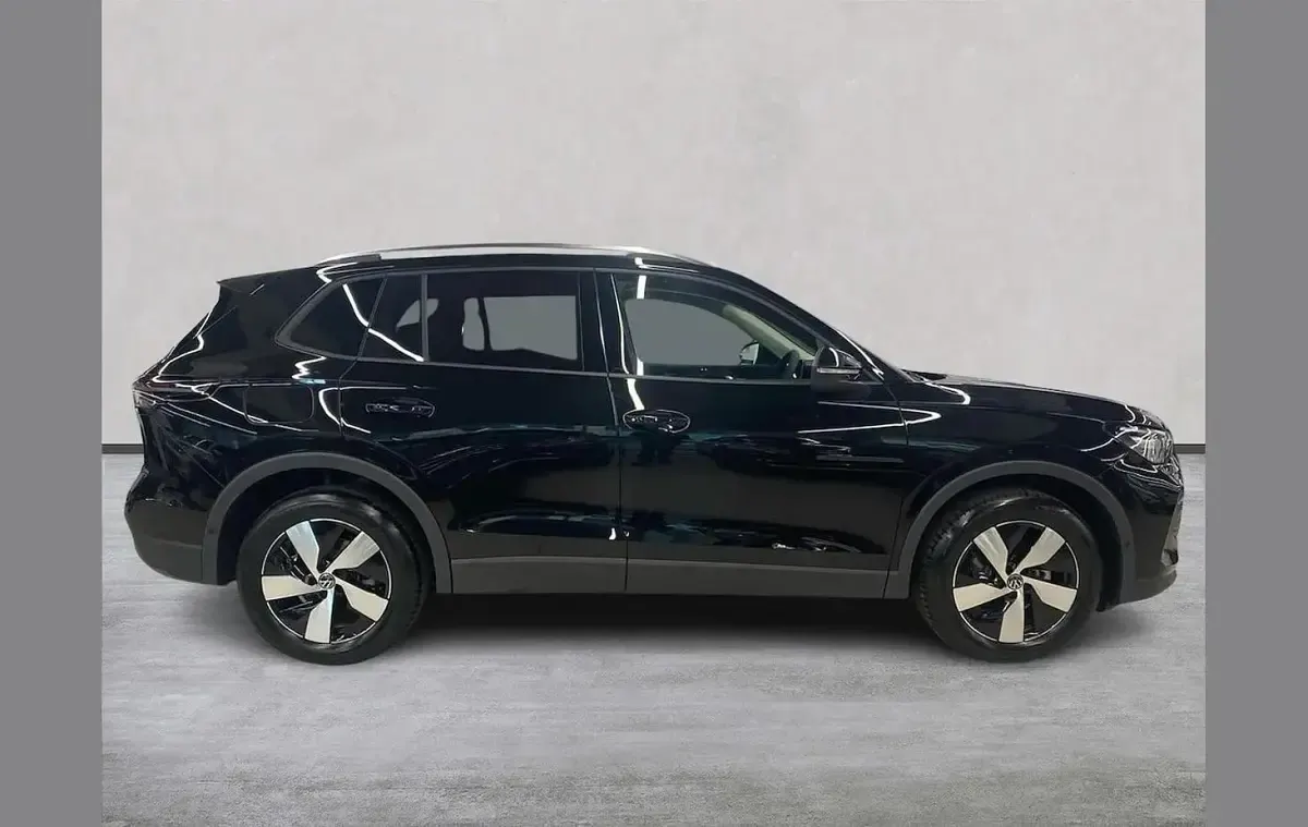 New VW Tiguan Match 147 HP (108 kW) 2026 Black SUV