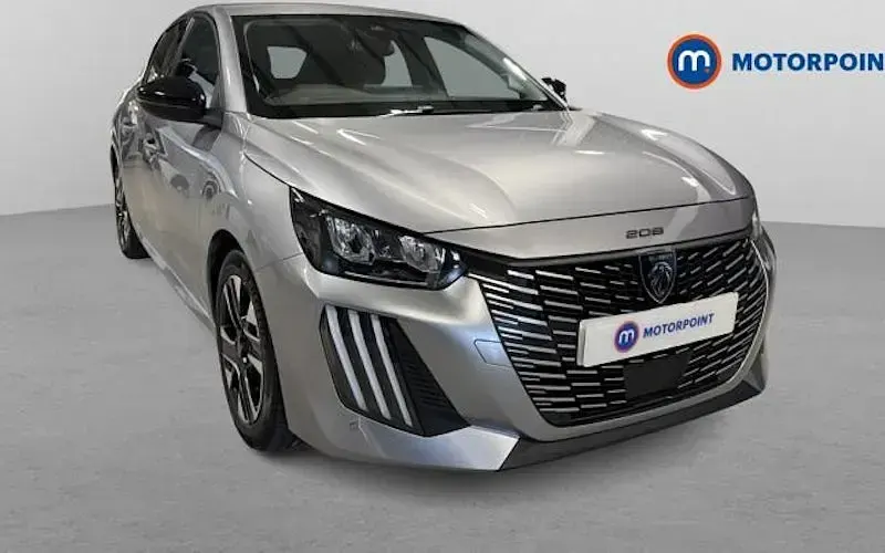 Usado Peugeot 208 Allure 101 HP (74 kW) 2025 Citadino