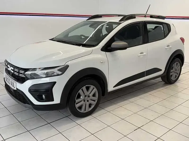 Used Dacia Sandero Expression 2023 White Hatchback