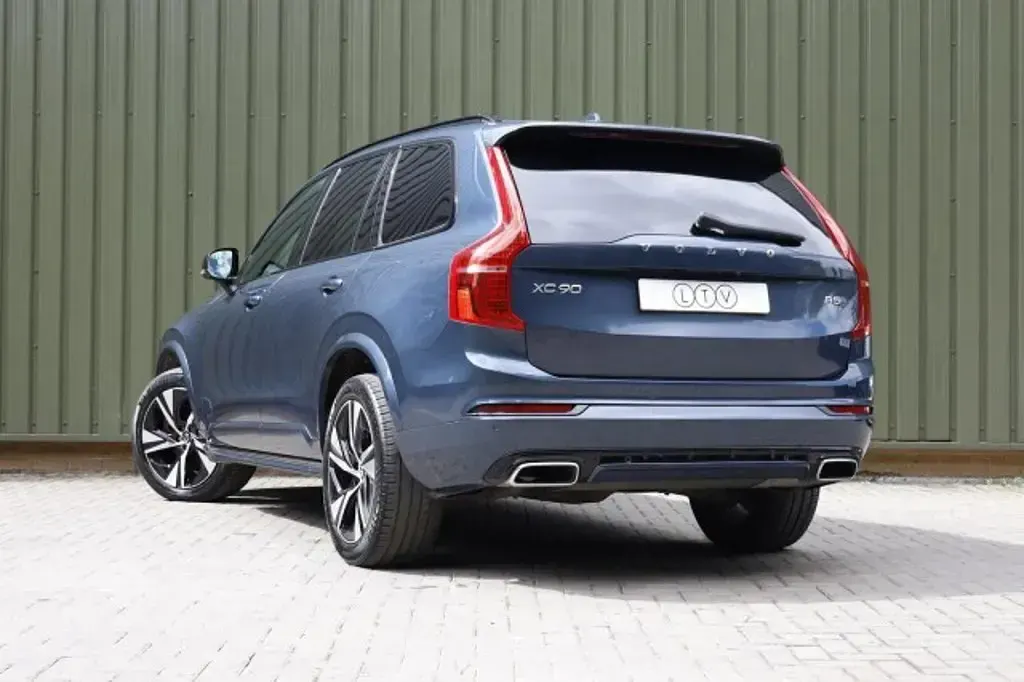 Used Volvo XC90 R-Design 235 HP (172 kW) 2021 Blue SUV
