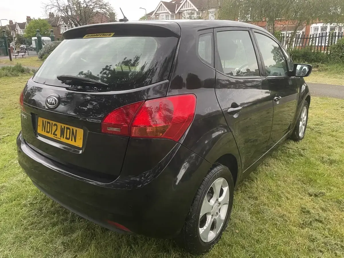 Used Kia Venga 2012 Black Hatchback