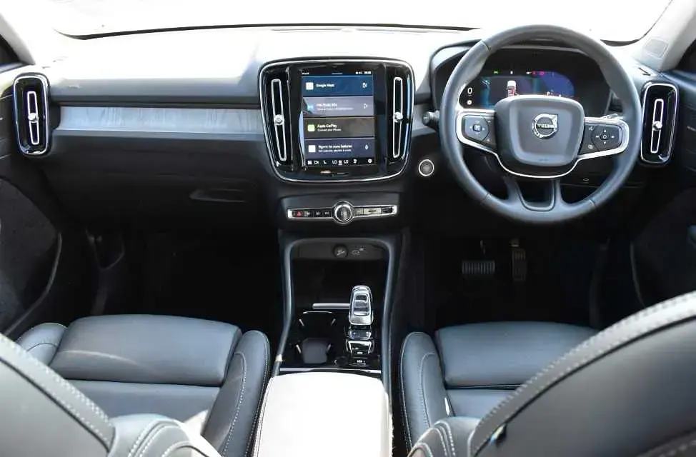 Used Volvo XC40 Ultra 194 HP (142 kW) 2025 SUV