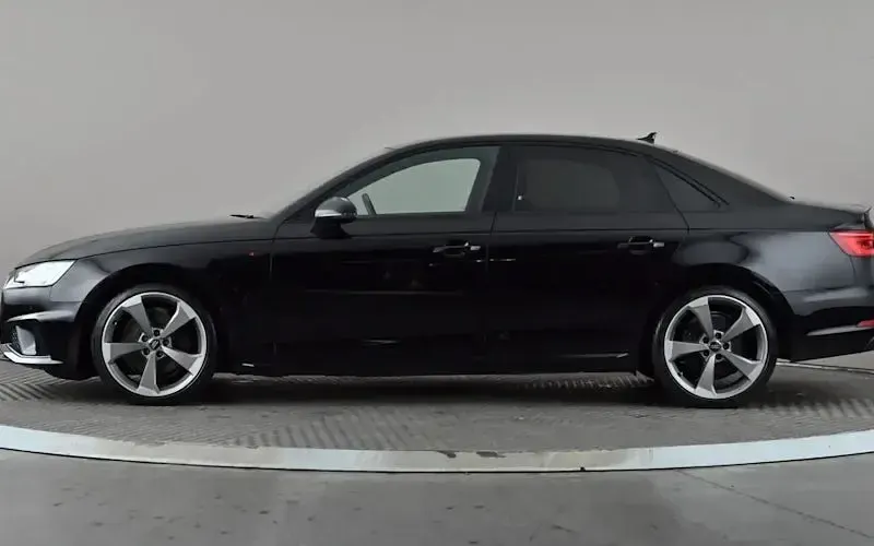 Used Audi A4 Black Edition 150 HP (110 kW) 2019 Black Sedan