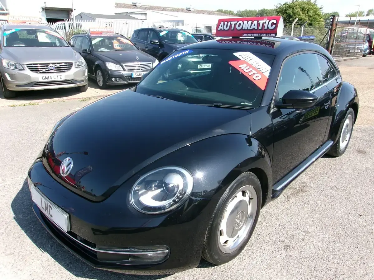 Used VW Beetle Design 105 HP (77 kW) 2013 Black Hatchback