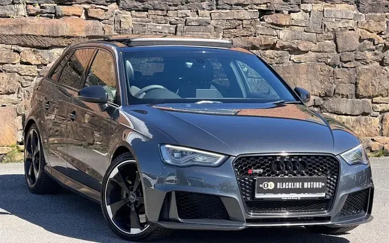Used Audi RS3 Advanced 367 HP (269 kW) 2016 Sedan