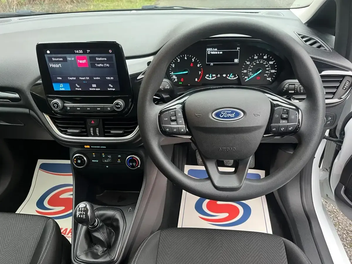 Usado Ford Fiesta Trend 2022 Branco Citadino
