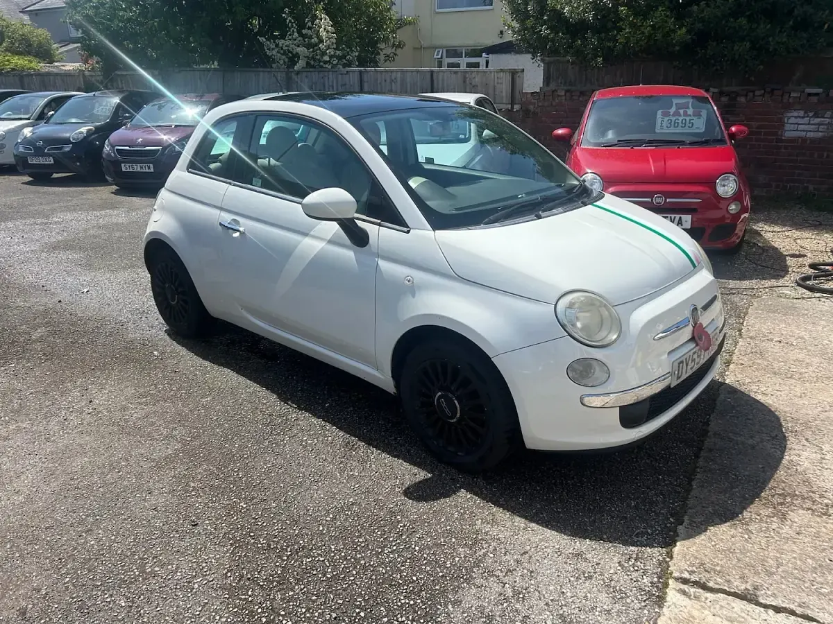 Used Fiat 500 Lounge 69 HP (50 kW) 2009 White Cabriolet