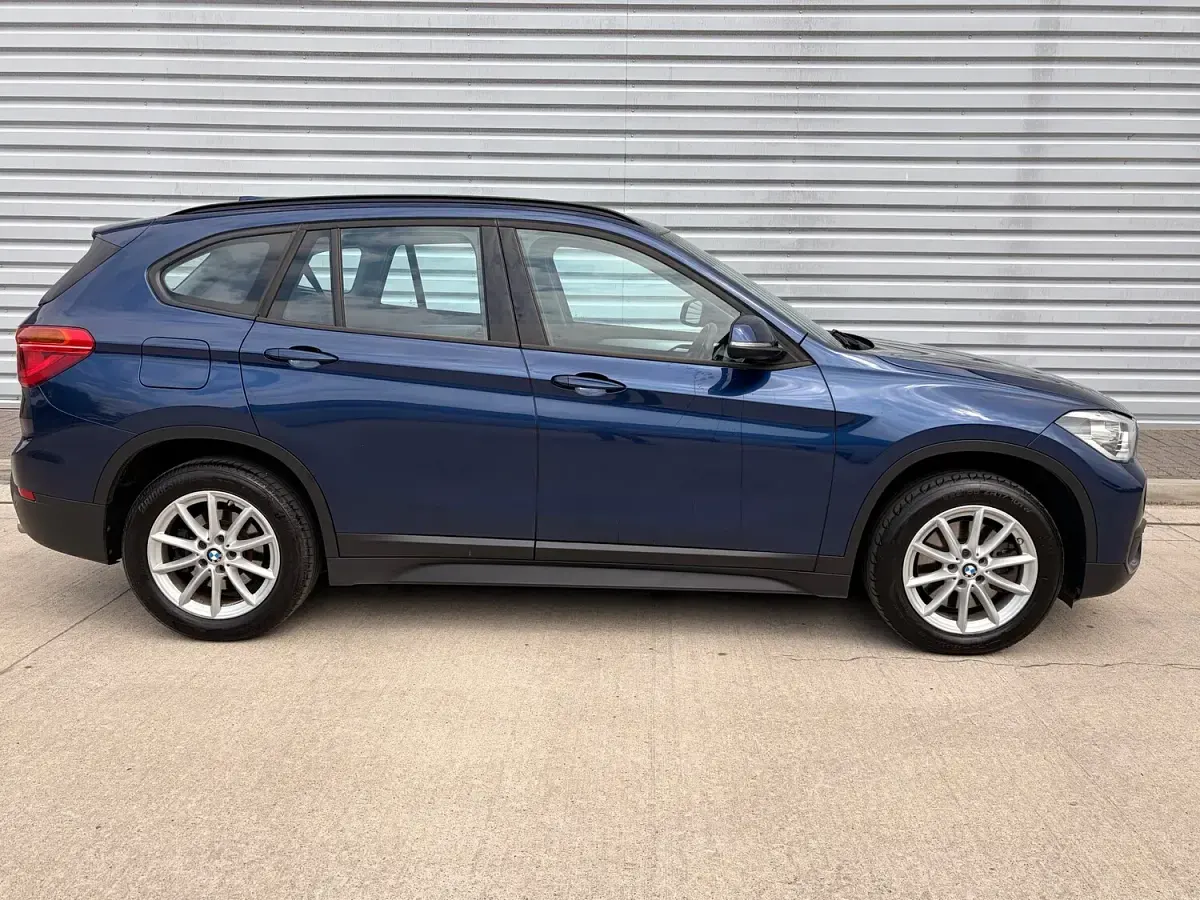 Used BMW X1 Comfort Edition 190 HP (139 kW) 2018 Blue SUV