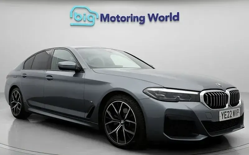 Usado BMW 520 M Sport 190 HP (139 kW) 2022 Sedan