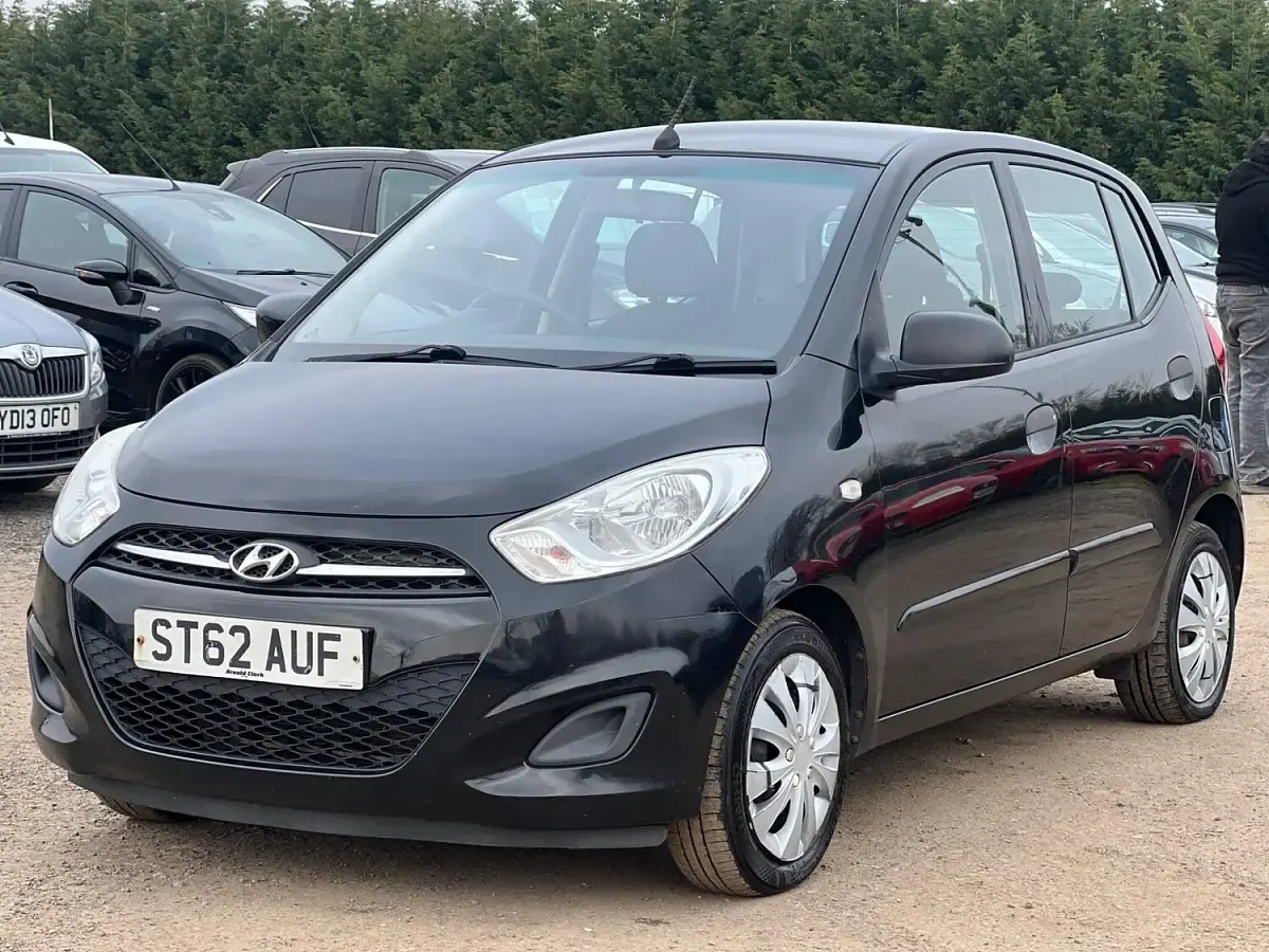 Used Hyundai i10 Classic 86 HP (63 kW) 2012 Black Hatchback