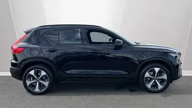 Used Volvo XC40 Plus 194 HP (142 kW) 2026 SUV