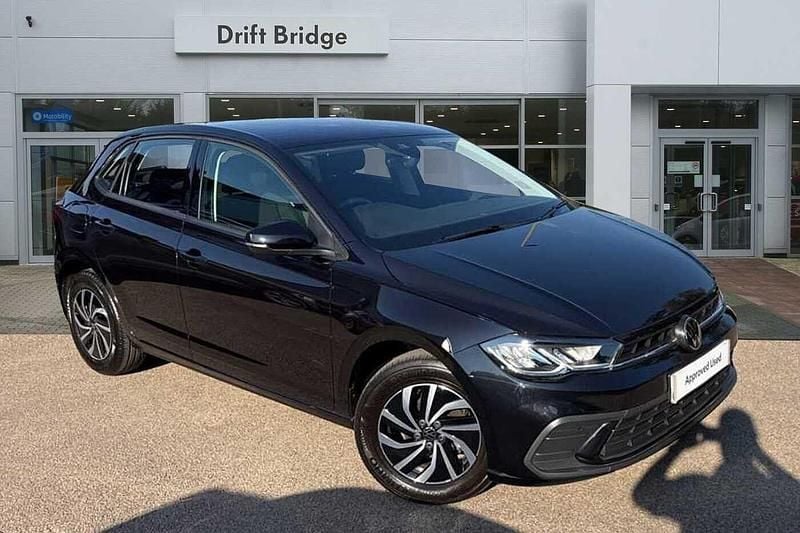 Black Used 2024 VW Polo Life Hatchback | £18,995 (Fair price) - Image 1/4