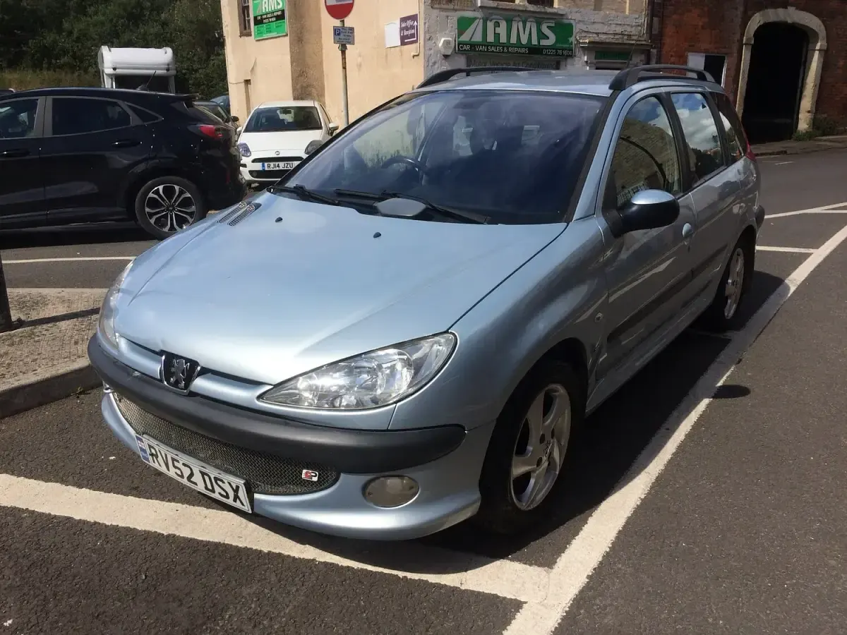 Used Peugeot 206 2002 Silver Estate