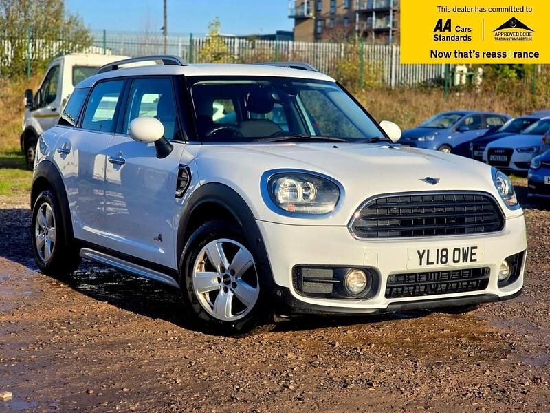White Used 2018 Mini Cooper D Countryman SUV | £11,288 (Good price) - Image 1/4