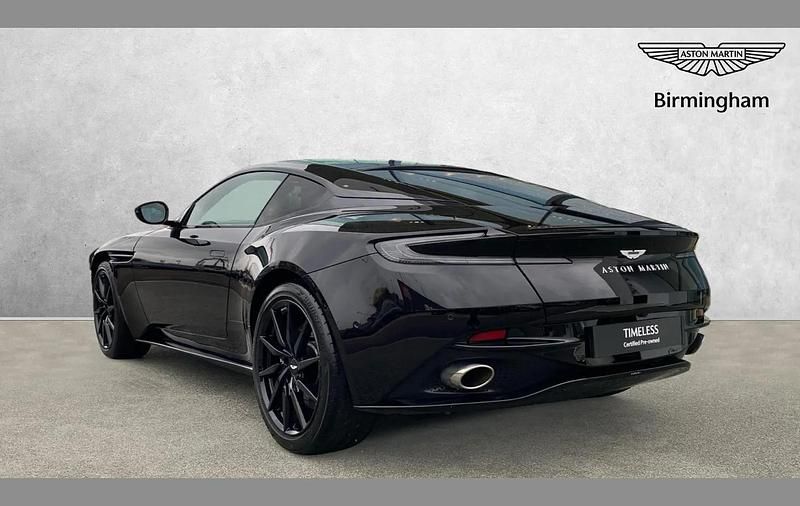 Used Aston Martin DB11 528 HP (388 kW) 2021 Black Coupe