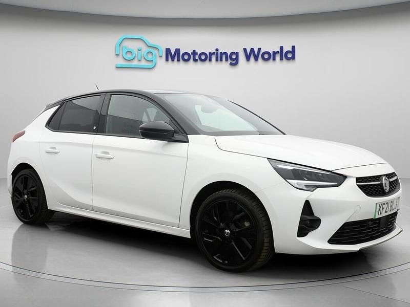White Used 2021 Vauxhall Corsa-e SRi Hatchback | £8,200 (Good price) - Image 1/4