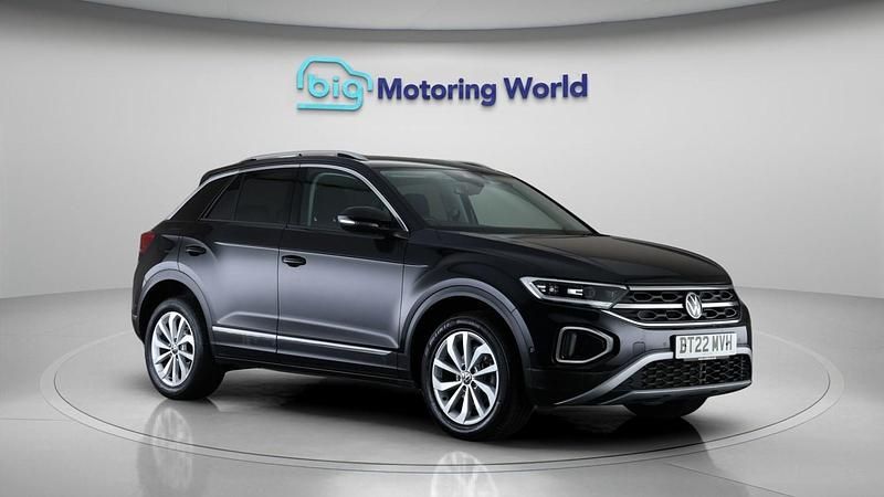 Used VW T-Roc Style 150 HP (110 kW) 2022 Black SUV