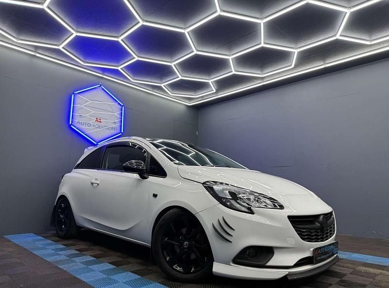 Used Vauxhall Corsa 75 HP (55 kW) 2019 White Hatchback