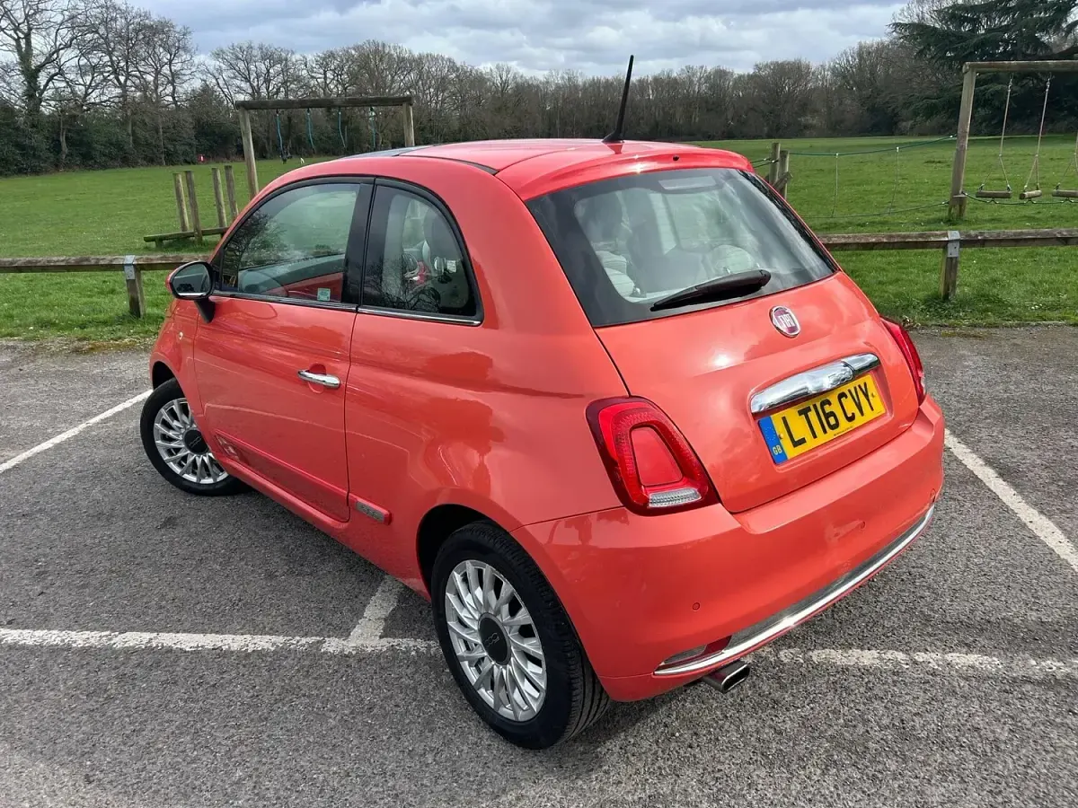 Used Fiat 500 Lounge 69 HP (50 kW) 2016 Pink Hatchback