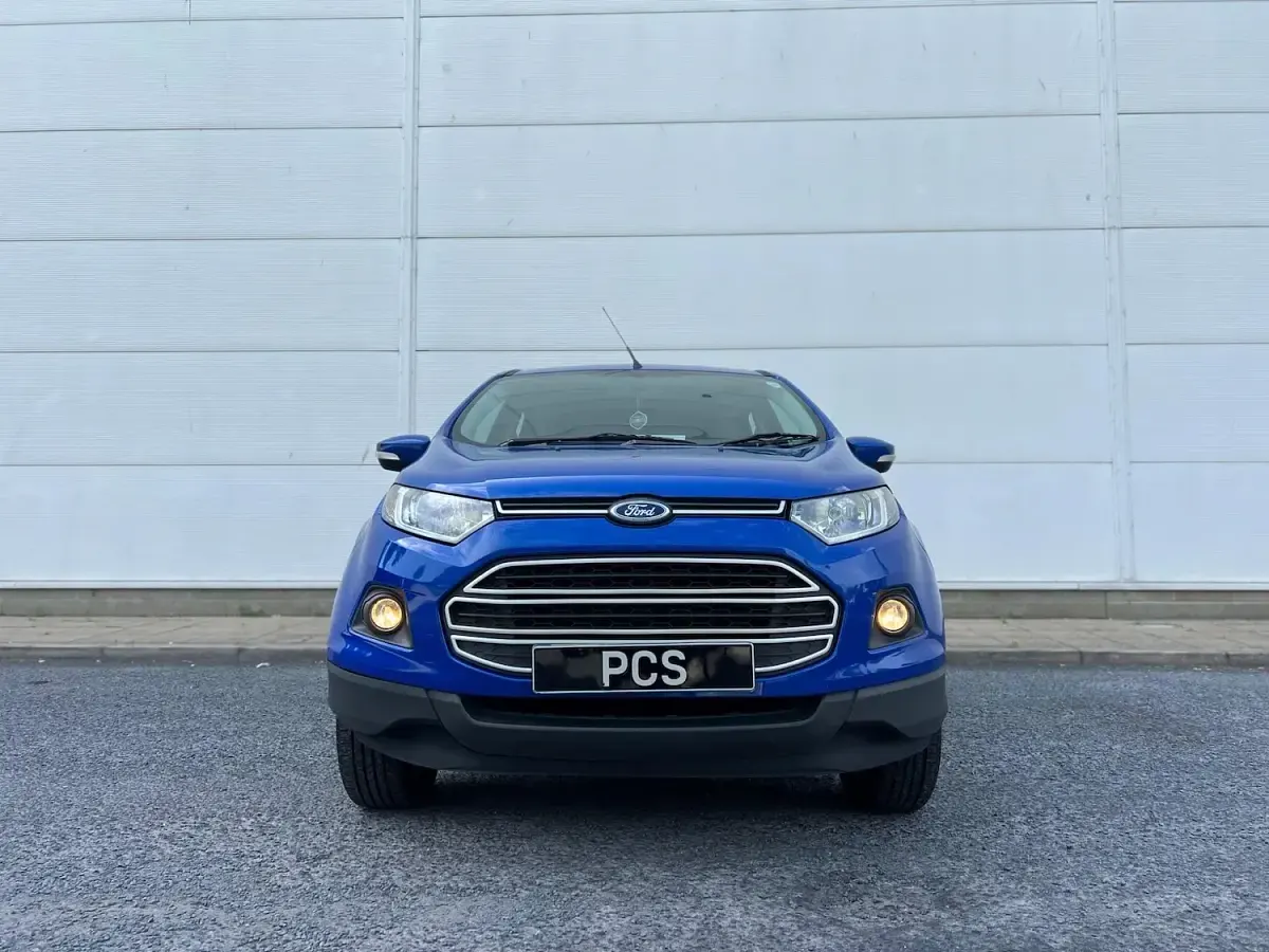 Used Ford Ecosport Zetec 112 HP (82 kW) 2015 Blue SUV