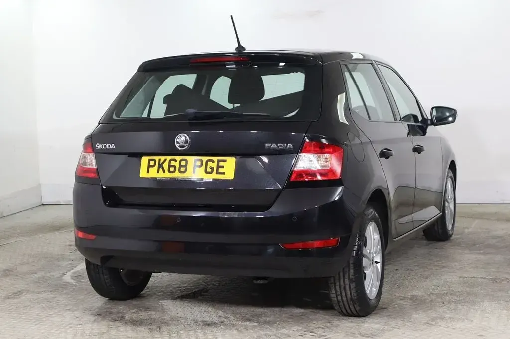 Used Skoda Fabia SE 110 HP (80 kW) 2018 Black Hatchback