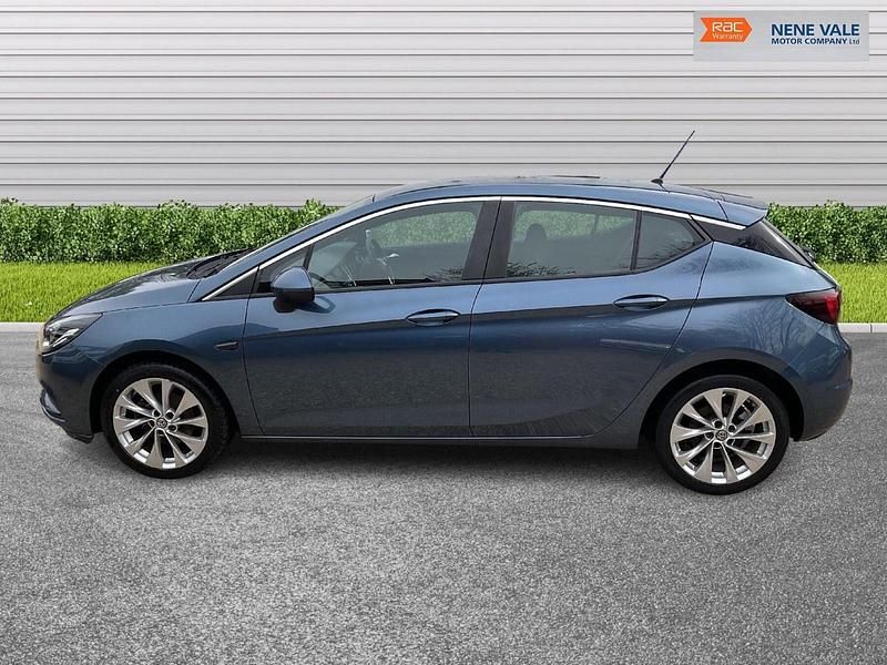 Used Vauxhall Astra 2016 Blue Hatchback