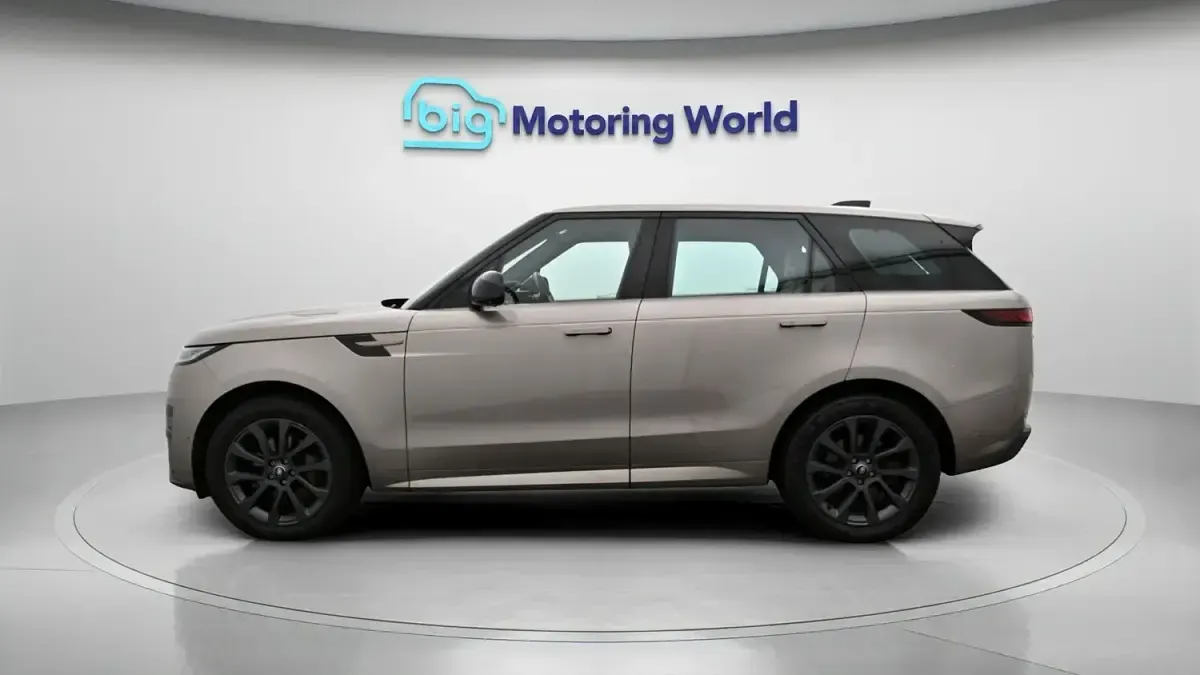 Used Land Rover Range Rover Sport SE Dynamic 300 HP (220 kW) 2023 Bronze SUV