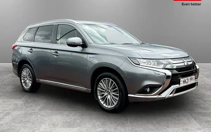 Used Mitsubishi Outlander P-HEV 224 HP (164 kW) 2020 Estate