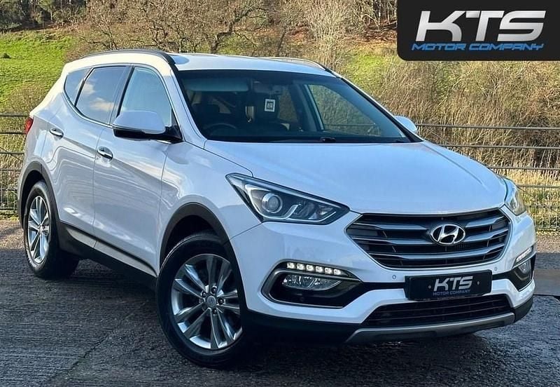 White Used 2016 Hyundai Santa Fe Premium SUV | £10,495 (Fair price) - Image 1/4